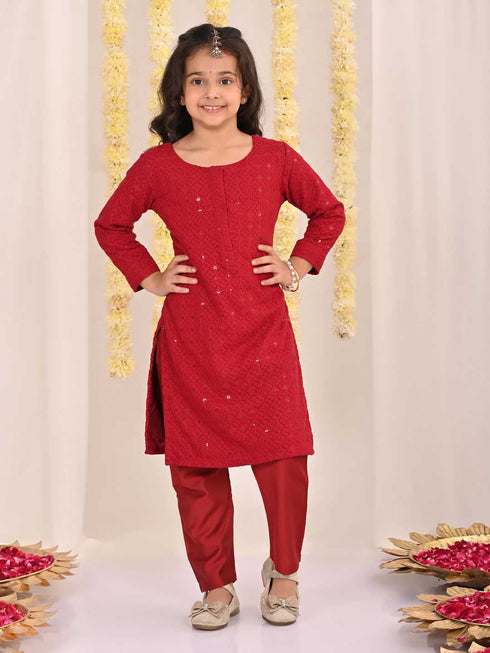 Girl's' Maroon Embellished Kurta Pyjama Set
